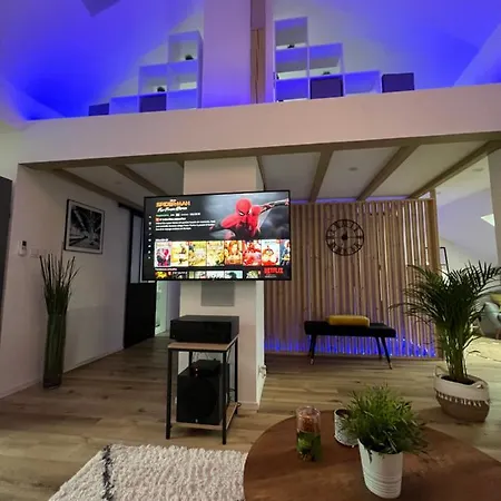 Loft Ravissant Avec Parking Gratuit Apartment Colmar Exterior photo